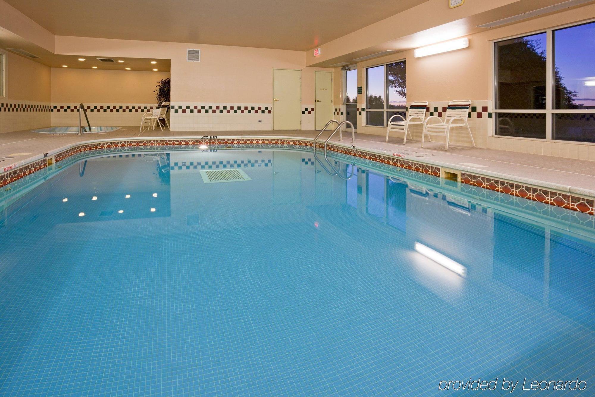 Country Inn & Suites By Radisson, Rochester, Mn Instalações foto